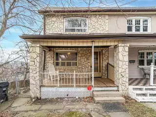 11 Humber Hill Ave [W8037548]
